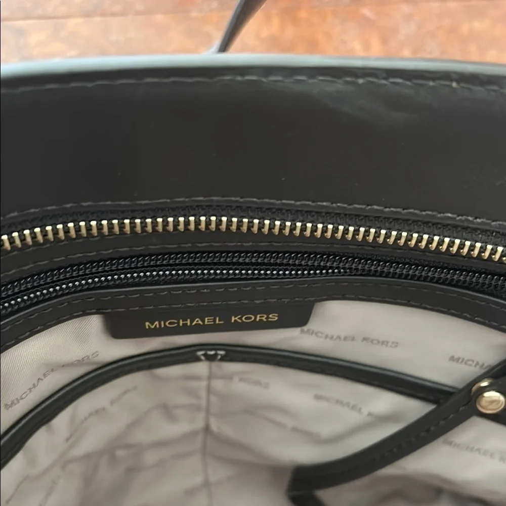 Michael Kors elegant michael